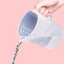 Plastic Measuring Jugs, Multi Function Measuring Jugs Set Heat-Resistant Clear Measuring Cups with Handle Grip and Spout with Ml Oz and Cup Measurement for Home Kitchen Daily