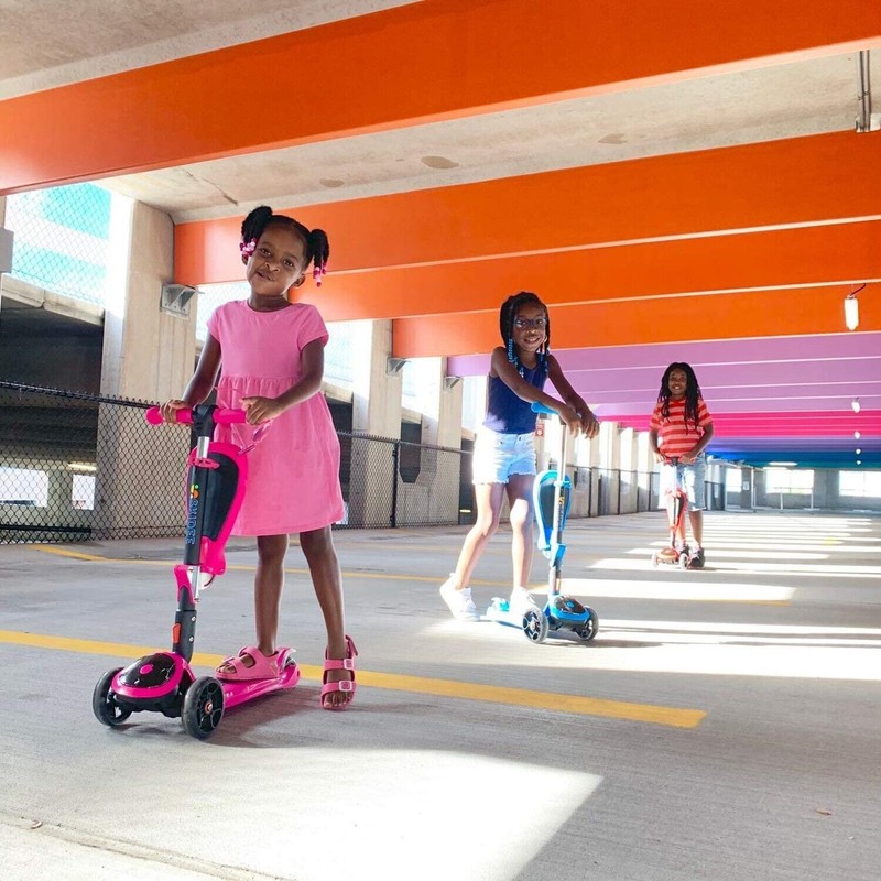 Skidee Toddler Scooter –Kids Scooter, LED 3 Wheel Scooter, Adjustable