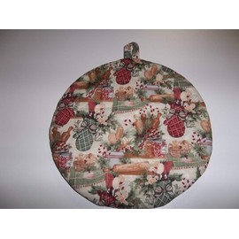 Christmas Gingerbread Kitchen Pot Holder Handmade Heat Resistant Double Insulated Quilted Hot Pads 9 Inches Round