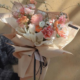 72 Sheets Tissue Paper Packaging Material, 50 x 70 cm Brown Tissue Paper Packaging Material, Tissue Paper for Wrapping Bouquet Packaging, Pompom Packaging, DIY Gift Decoration