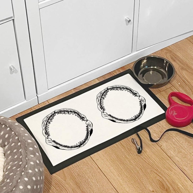 'Shark Jaws' Pet Feeding Mat (PM00001157)