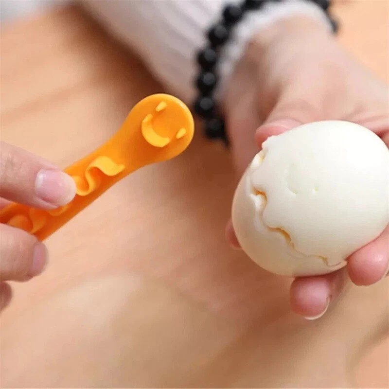2pcs Fancy Cut Egg Cooked Eggs Cutter Lace Egg Slicer