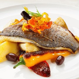 PONTI Chef Chili Pepper Balsamic Vinegar Glaze – Bold heat of Chili Peppers Balsamic Glaze Drizzle with Rich Sweetness - dipping sauce for appetizers - Excellent on pizzas and fried foods - 16.58 OZ