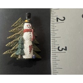 Happy Tall Snowman New Brooch Evergreen Christmas Trees Pin Heart Patch Scarf