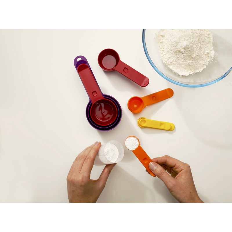 Joseph Joseph Nest - 8-Piece Space saving Measuring Cups and