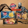 Dux Sandwich Crackers (18 pack) with chocolate cream flavor, snack