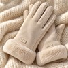 Touchscreen Winter Gloves for Everyday Outdoor Use – Beige Knit