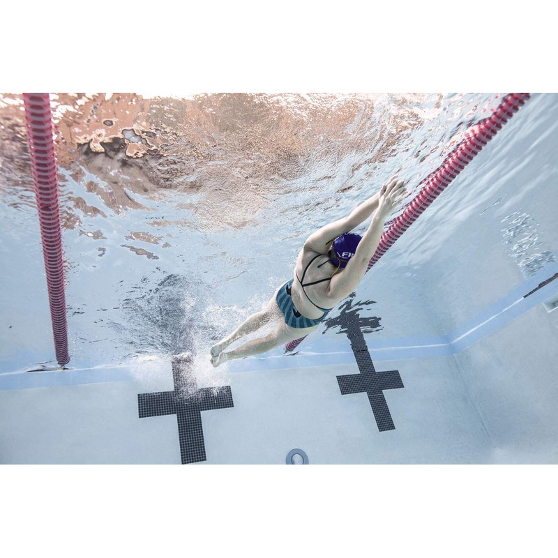 Finis (finisu) Swimming Practice Correct Position of the head to
