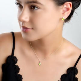 925 Sterling Silver and Peridot Necklace, August Birthstone Pendant, Bridesmaid Jewellery, Classic Teardrop Minimal Necklace