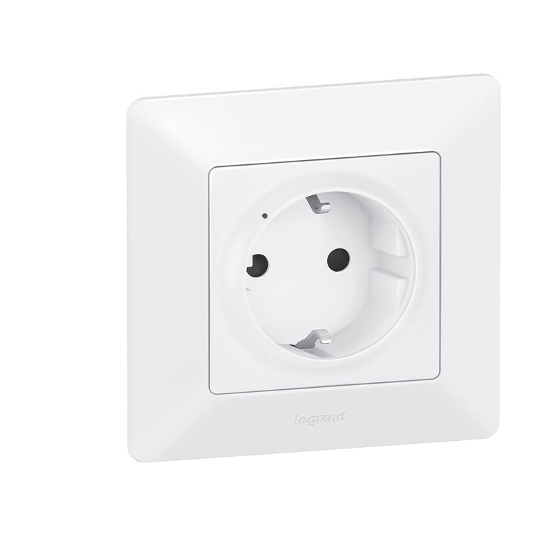 Legrand, Valena Life with Netatmo Wireless Socket 16 A, 3680
