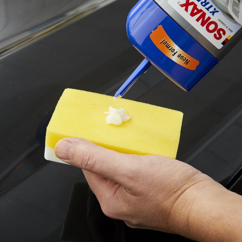 Sonax NanoTechnology Liquid Wax (16.9 oz)