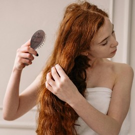 Rhinenet Paddle Hair Brush Handmade Wooden Air Cushion Comb Black Golden Sandalwood Cute Animal Shaped Anti-Static Brush for Massaging Scalp Women Men Kids Thick Thin Curly Dry Hair (Angel Girl)