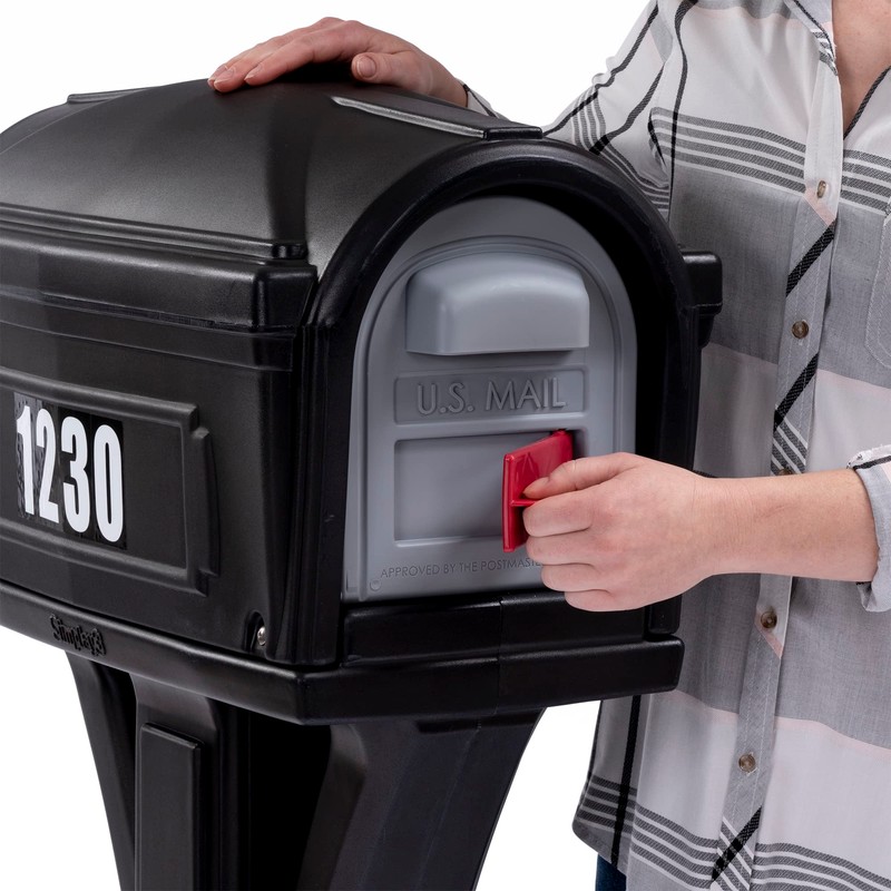 Simplay3 Classic Plastic Residential Mailbox & Post Mount Combo Kit