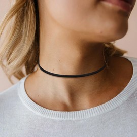 Famdecor Black Leather Choker Thin Black Choker Simple Black Chokers Dainty Black Choker Small Choker Thin Black Chokers for Women