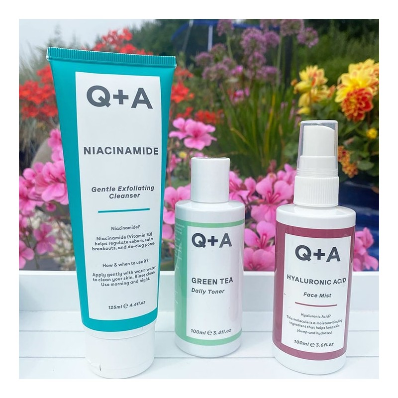 Q+A Niacinamide Gentle Exfoliating Cleanser 125ml