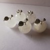 Lovionus89 Natural White Quartz Apple Statue, Healing Crystal Figurine Sculpture