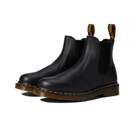 Dr. Martens Unisex Chelsea Boot, Black Nappa, 5 US Men
