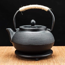 Sharemee - Cast Iron Teapot Tetsubin Trivets for Wood Stove, Heat Resistant Mat Non-Slip Teapot Holder, Tea Kettle Accessories Kitchen or Dinning Table Decorations, 5.2 Inch Diameter Black (Pearl)