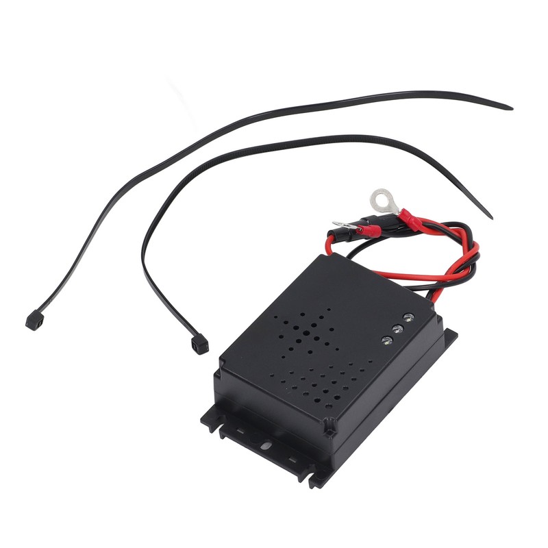 Car Mouse Repeller Ultrasonic Strong Strobe Light Car Electronic Mice