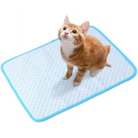 Cooling Mat Pad for Dogs Cats Ice Silk Cooling Bed for Dogs Ice Bed for Cats Pet Mats for Cats Bed Dog Pad Pupy Pad for 5Kg Pet (S/50X40CM)