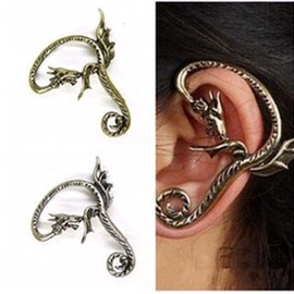 Aneneiceera Vintage Dragon Stud Earrings Gold Exaggerated Dragon Earrings Punk Cuff Climber Crawler Earrings Gothic Clip On Earrings Jewellery for Women and Girls (Gold), Zinc