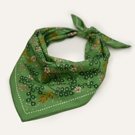 WHTE MOSS Classic Three Hares bandana hair scarf, boho floral handkerchief, 100% extra soft cotton cozy Christmas gift(Grass green)