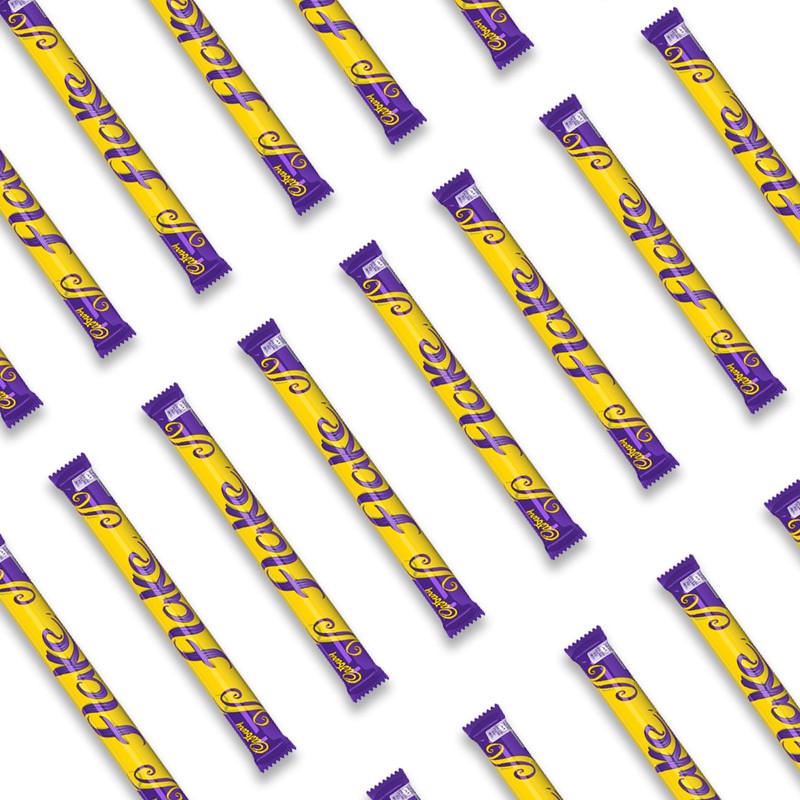 Flake 32g Chocolate Bars (12 Pack) Bundle with Free Zuvo