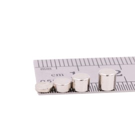 Aprilheld 40 Disc Magnets Set 4 x 1 mm + 4 x 2 mm + 4 x 3 mm + 4 x 4 mm N52 Strongest Class Neodymium Magnets Extra Strong Power Magnet for Notice Board, Fridge Mini Magnetic Disc