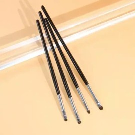 Sangpum Sangse Seolmyeong Chamjo 작은 각도 정확한 세부 아이 섀도우 브러쉬 부드러운 말 머리 눈꺼풀 형광펜 거짓말 누에 메이크업 눈 도구 Small Angle Precise Detail Eye Shadow Brush Soft Horse Hair Eyelid Highlighter Concealer Makeup Eye Tool [4Pcs]
