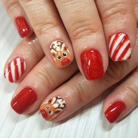 24Pcs Christmas Press on Nails Short Square Fake Nails White Elk False Nails with Red Glitter Full Cover Artificial Glue on Nails Cute Winter Nails Red Reindeer Stripe Stick on Nails for Women DIY