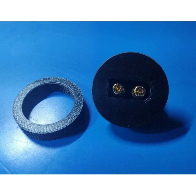 CrazyHamSales Panel Mount Adapter, QS8 Connector