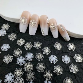 30Pcs Snowflake Nail Charms Christmas Nail Art Charms Mix Colors Winter Snowflake Nail Supplies Xmas Glitter Snowflake Charms Cute 3D Resin Christmas Nail Art Accessories for Women Manicure Decoration