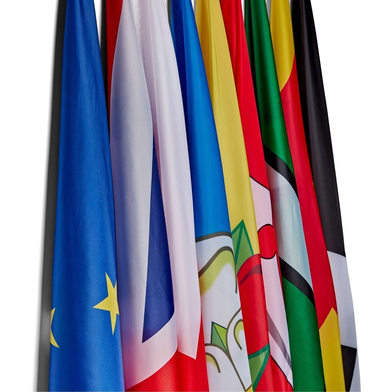 Runesol Somerset Flag, 91x152cm, 3ft x 5ft, 4 Grommets, Eyelet