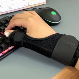 Thumb Wrist Cast Splint Protector