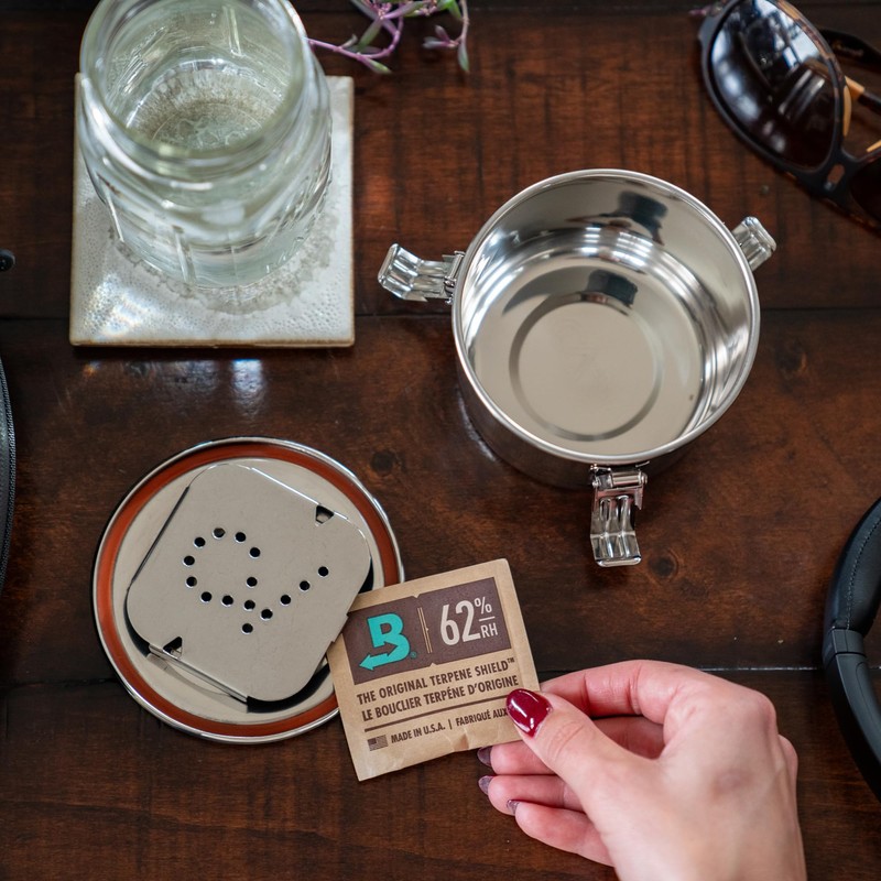 CVault Humidity Control Airtight Stash Container, Medium w/ 1 Humidity