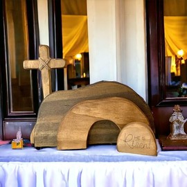 2024 New Empty Tomb Easter Decor Easter Resurrection Scene and Cross Decoration Set, He is Risen and He is not here Wooden Jesus Sign Tomb Easter Tray Easter Tray Decor for Home Tabletop Office (B)
