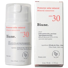 Biune. | Protector Solar Mineral SPF 30 | Toque Seco, Efecto Mate, No Deja Residuos | Con Aloe Vera, Té Verde, Manzanilla y Regalíz | Protección UVB/UVA, Previene la Formación de Manchas en la Piel | 50 ml
