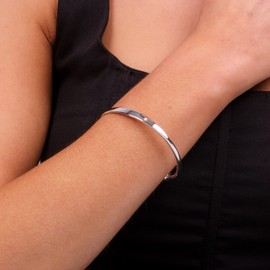 VN Jewelry Womens Silver Bracelet Bangle - 925 Sterling Silver Plain Polished Bangle Bracelet - Torque Style Bangle for Men and Women