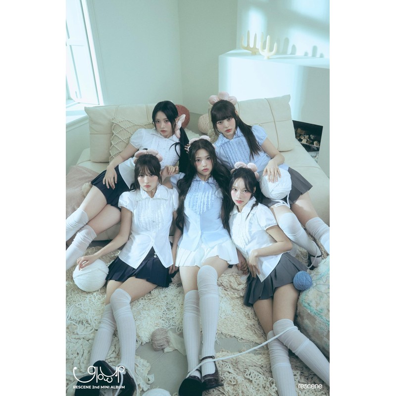 RESCENE Glow Up 2nd Mini Album QR Version with Tracking