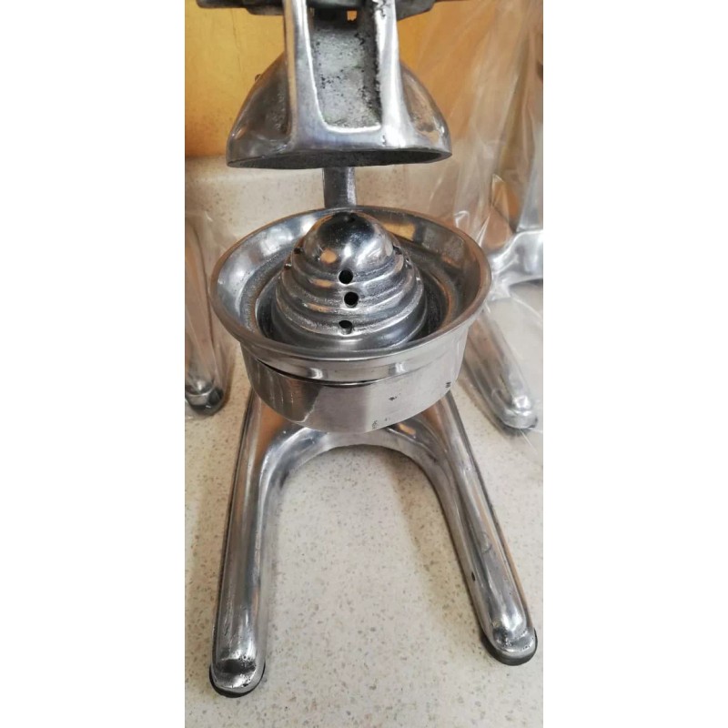 Femar Exprimidor De Naranja Manual Aluminio Super Grande 6 =mar