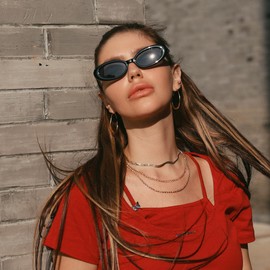 FEISEDY Small Retro Oval Cateye Sun Glasses for Women and Teens with Small Face, 90s Style Glasses B4172