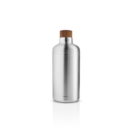 Eva Solo | Liquid Lounge Cocktail shaker | Ensures rapid cooling of your drink | Danish Design & Functionality | Brushed steel