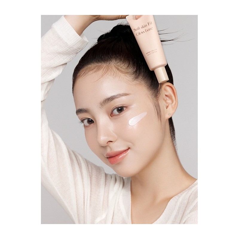 Soft Skin Fit Glow Base / 소프트 스킨 핏 글로우