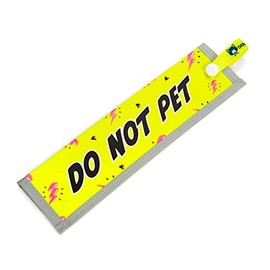 dogkit DO NOT PET Space Awareness Sleeve for Reactive Dogs, Reflective, Waterproof, Double Sided Slip-on for the Dog Lead (Neon Yellow & Pink)