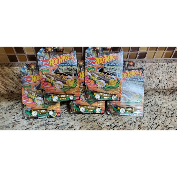 Hot Wheels 2021 Hot Wheels LOT OF 3 CARBONATOR Happy