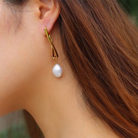 ALEXCRAFT Drop Pearl Earrings for Women Girls Dangling 14K Gold Plated Hypoallergenic Unique Dangle Earrings Jewelry Gift