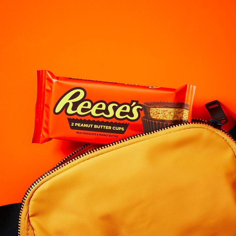 REESE'S Milk Chocolate Peanut Butter Cups, Candy Packs, 1.5 oz