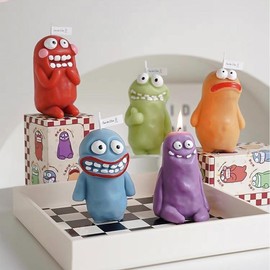 Candle and Fresheners with Monster Design and Scented Aroma candle obsessed Decor Gift, Decorative Ornaments, Room Decoration, Cozy Perfume Light, Fragrance - Color: Blue
