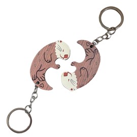 2 Pack Otter Keychains, Wooden Partner Keyring, Animal Couple Keyring, Otter Gift, Couple Key Ring for Couples, Friendship Otter Motif, Guardian Angel Keyring, Multicolor, brown