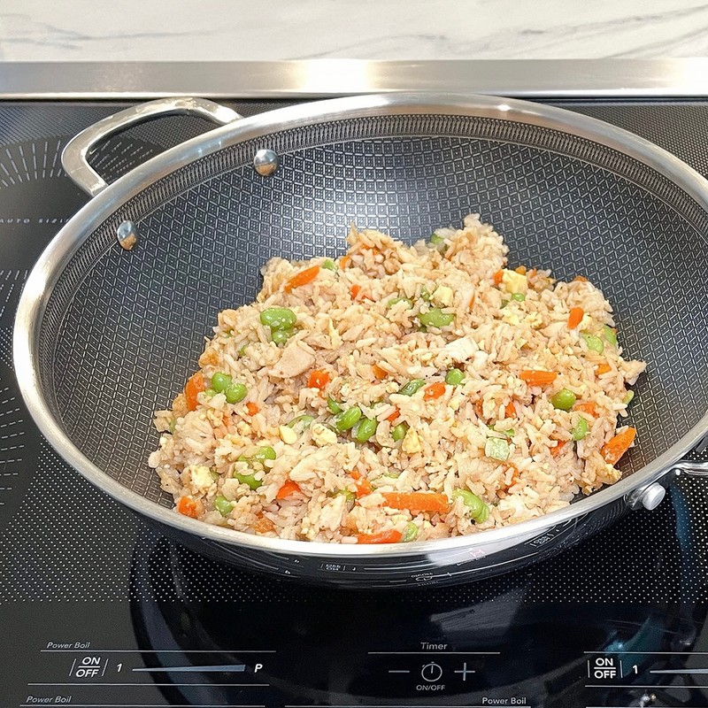 Lexi Home Tri-ply 5 Qt. Stainless Steel Nonstick Wok with